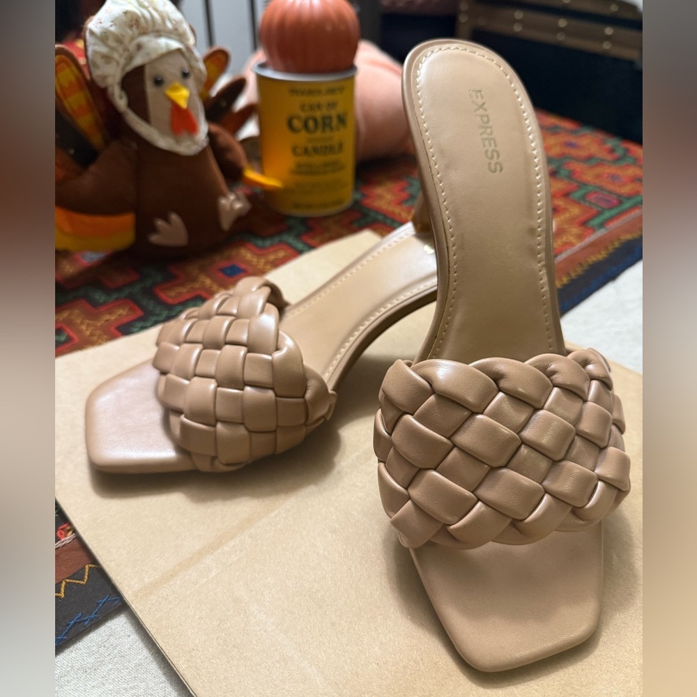Express Tan Nude Quilted Woven Braided Kitten Heel Slide Sandals